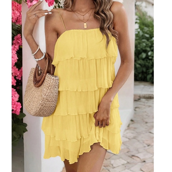 Boho Pleated Layered cami mini dress - Picture 10 of 10